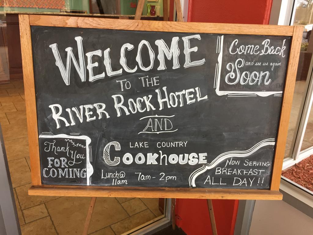 River Rock Hotel Mountain Home Esterno foto