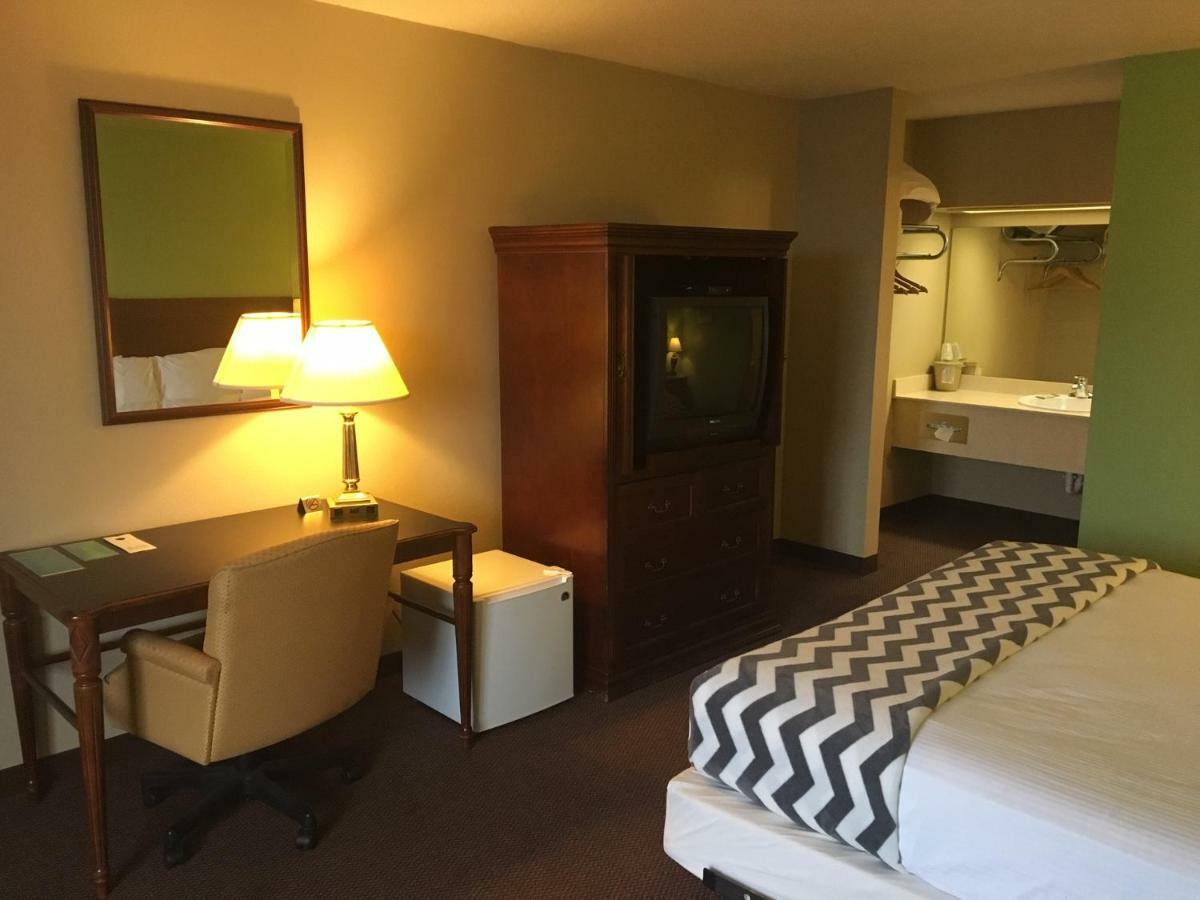 River Rock Hotel Mountain Home Esterno foto